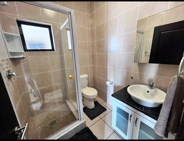 3 BEDROOM APARTMENT FOR SALE IN UVONGO BEACH